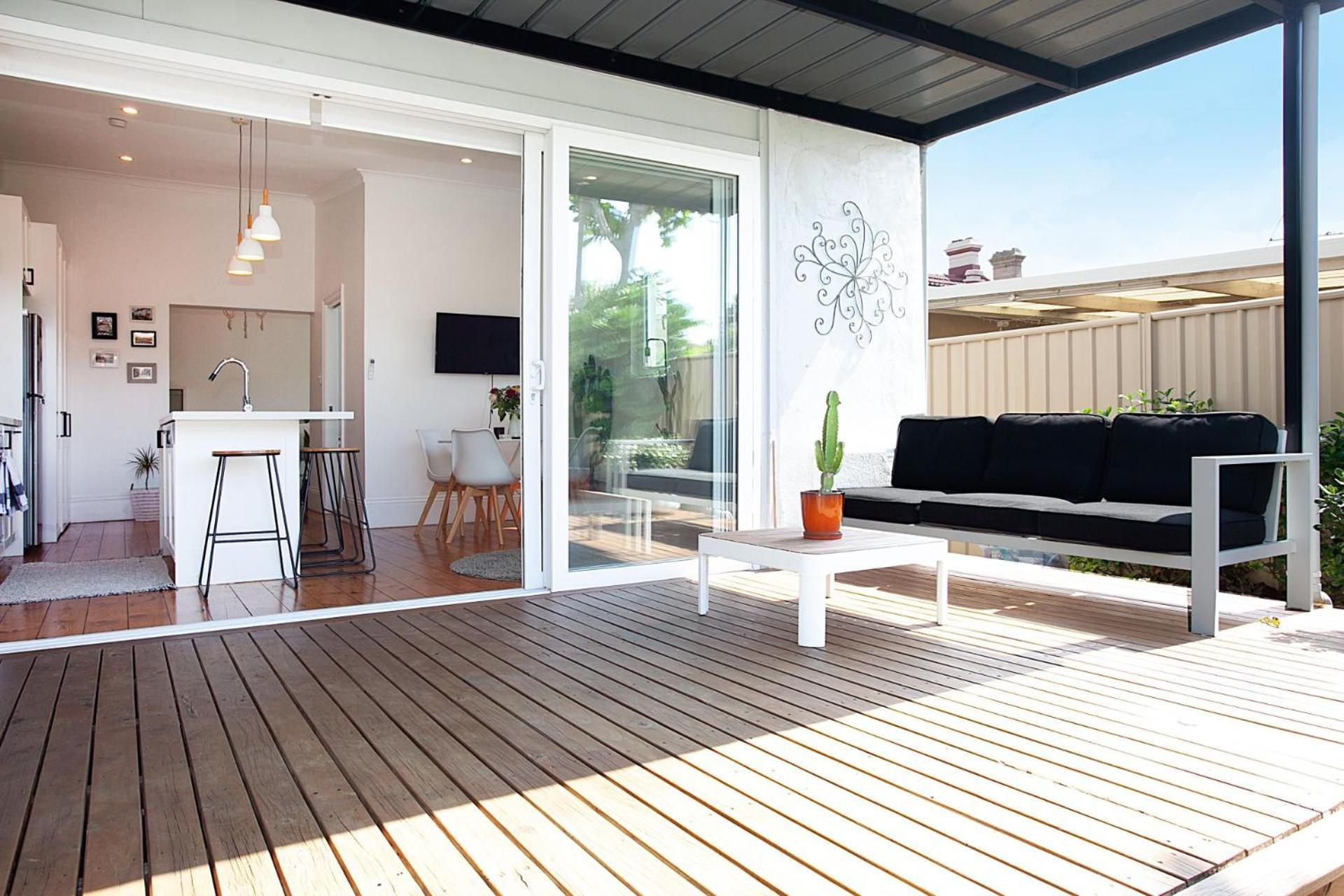 Holiday home Garden Oasis Sydenham Sydney